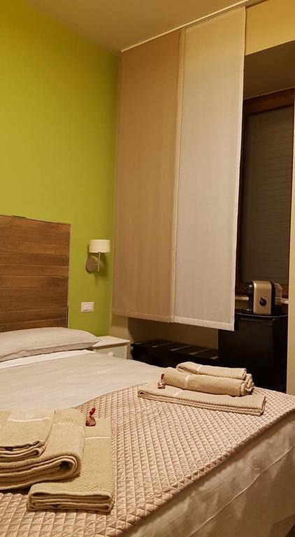 B&B Via Veneto Crotone Exterior foto
